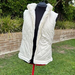 Nicole Miller Off-White Reversible Quilted Vest
